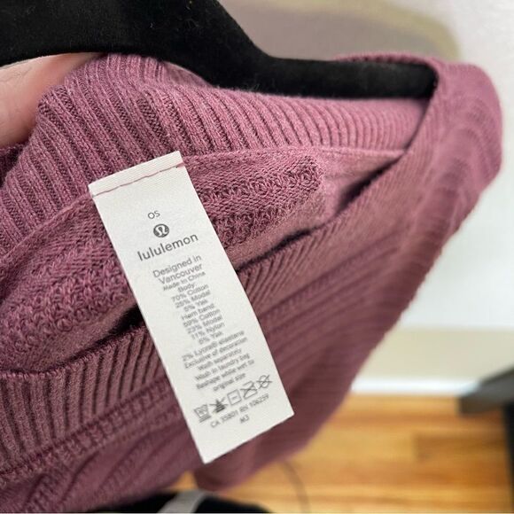 Lululemon Forward Flow Poncho Plumful One Size - Picture 5 of 5